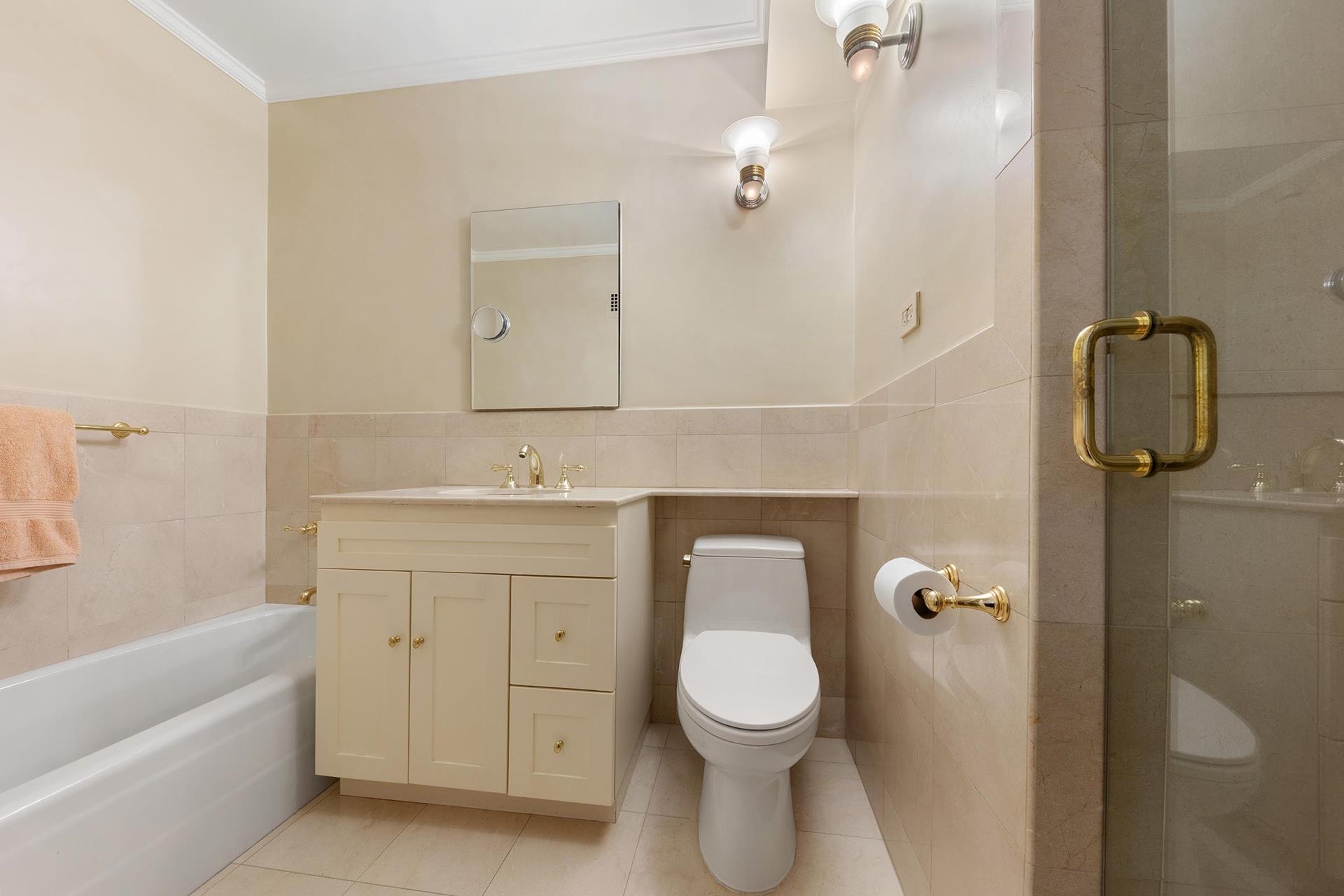 650 Park Avenue, Unit 9A Manhattan, NY 10065 - Photo 7 of 14