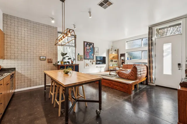 $529,000 | 9 Ealing Lane, Oakland, CA 94608