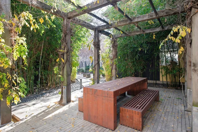 $529,000 | 9 Ealing Lane, Oakland, CA 94608