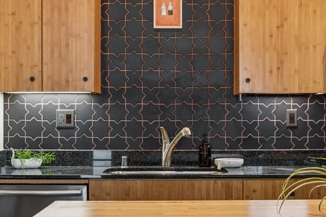 $529,000 | 9 Ealing Lane, Oakland, CA 94608