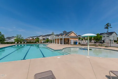 $585,000 | 3413 Longleaf Estates Drive, Raleigh, NC 27616