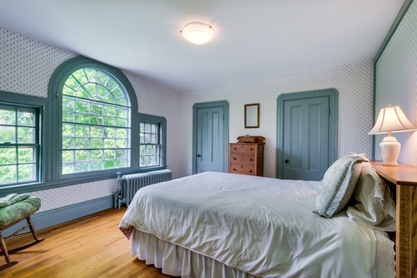 10 Fells Road Winchester, MA 01890 - Photo 11 of 23 Gallery Image 11