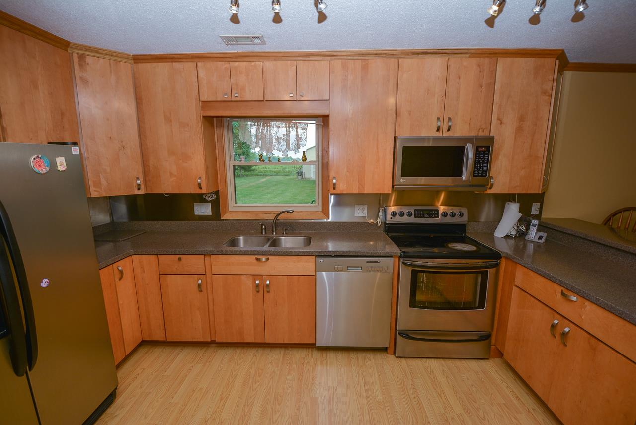 9408 North Shaffer Road Muncie, IN 47303 - Photo 11 of 36 Gallery Image 11