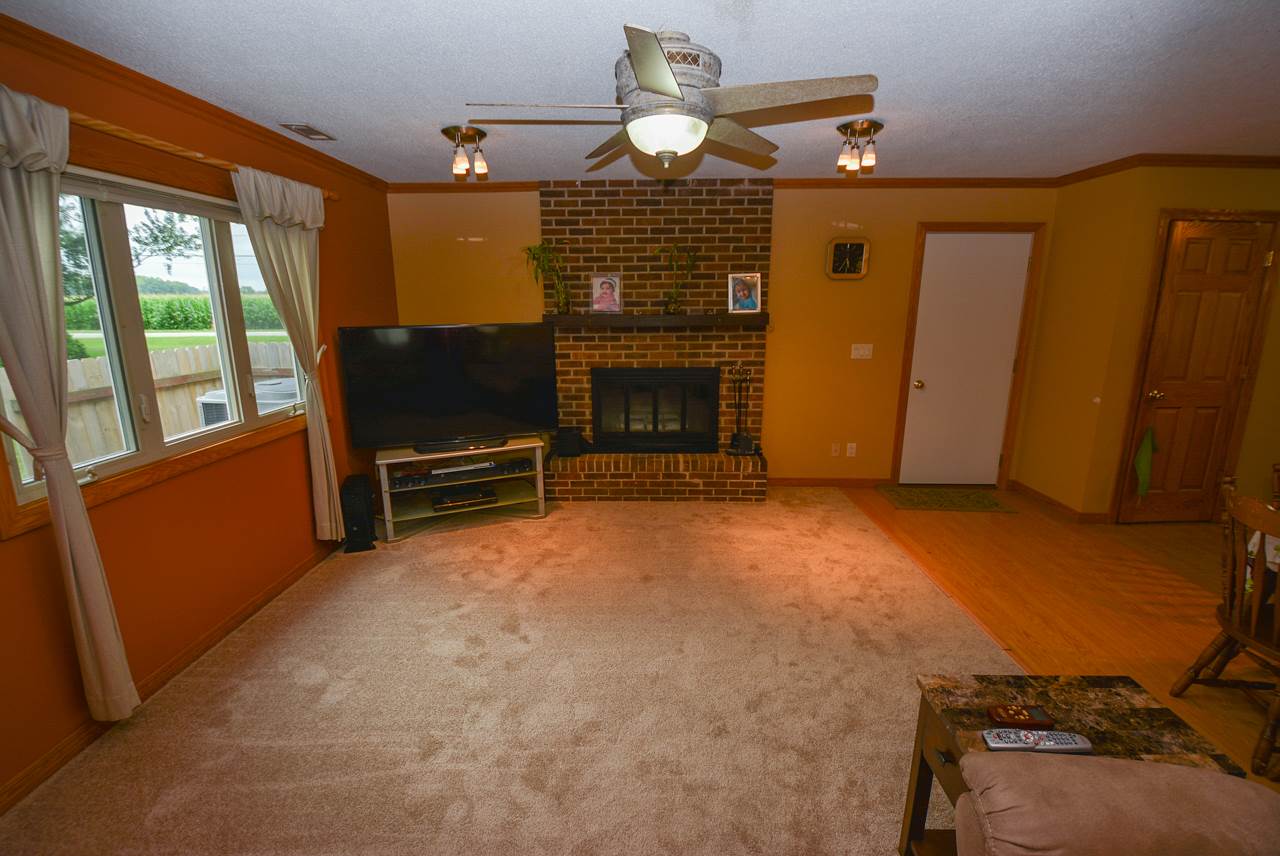 9408 North Shaffer Road Muncie, IN 47303 - Photo 16 of 36 Gallery Image 16
