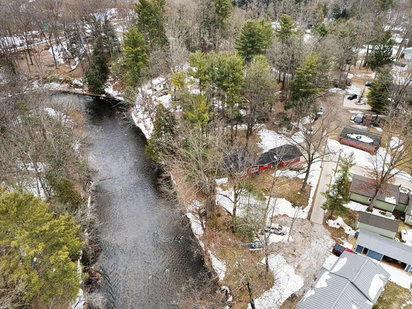 $315,000 | 7764 St Huberts Trail, Hesperia, MI 49421