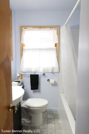 $337,000 | 7764 St Huberts Trail, Hesperia, MI 49421