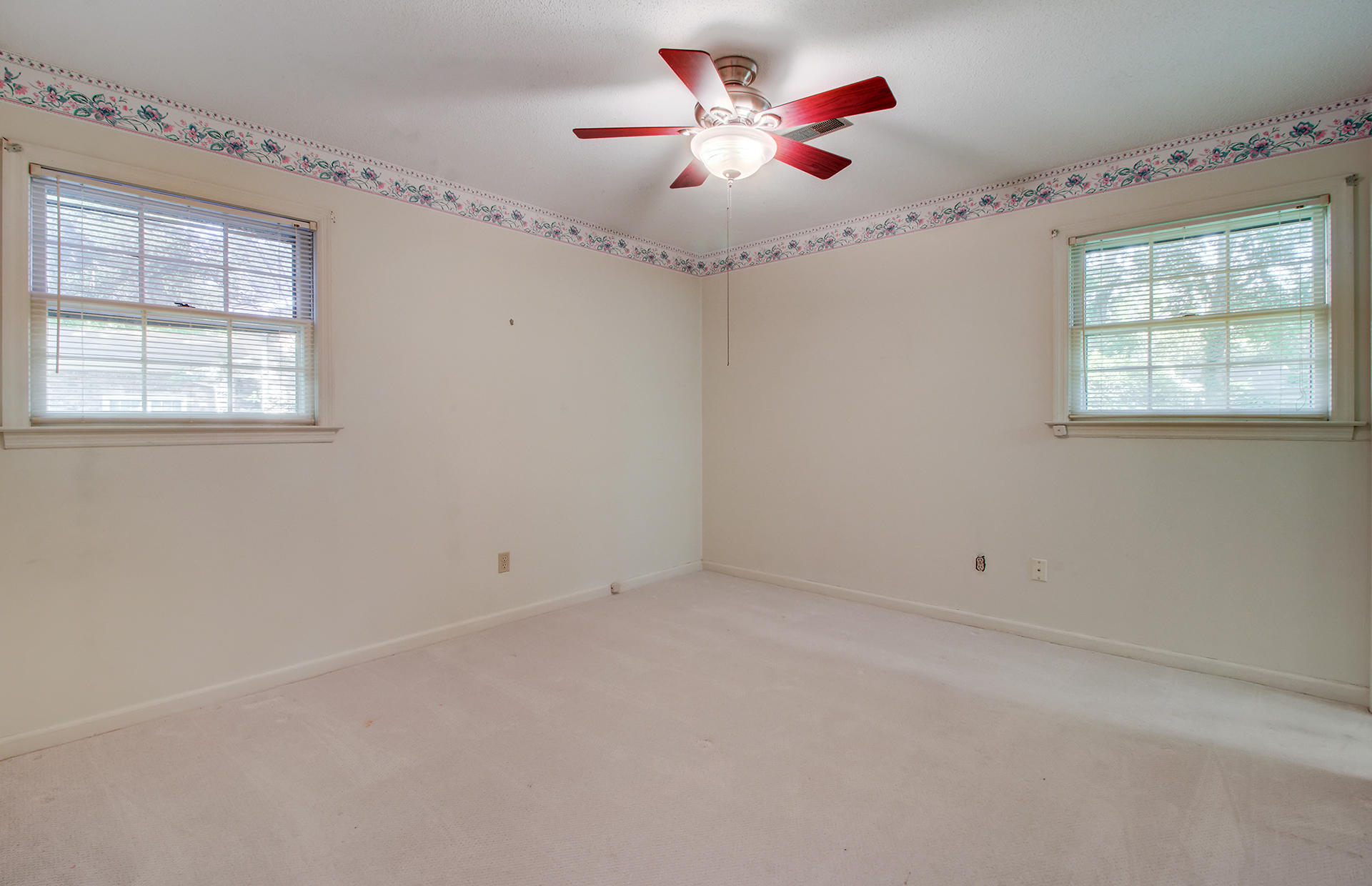 204 Grouse Road Summerville, SC 29485 - Photo 24 of 35 27