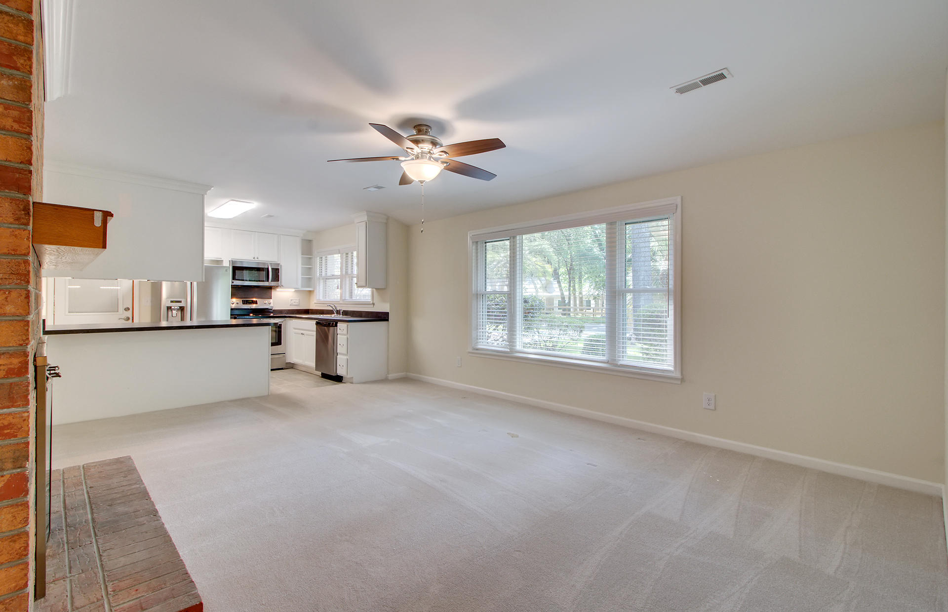 204 Grouse Road Summerville, SC 29485 - Photo 7 of 35 7