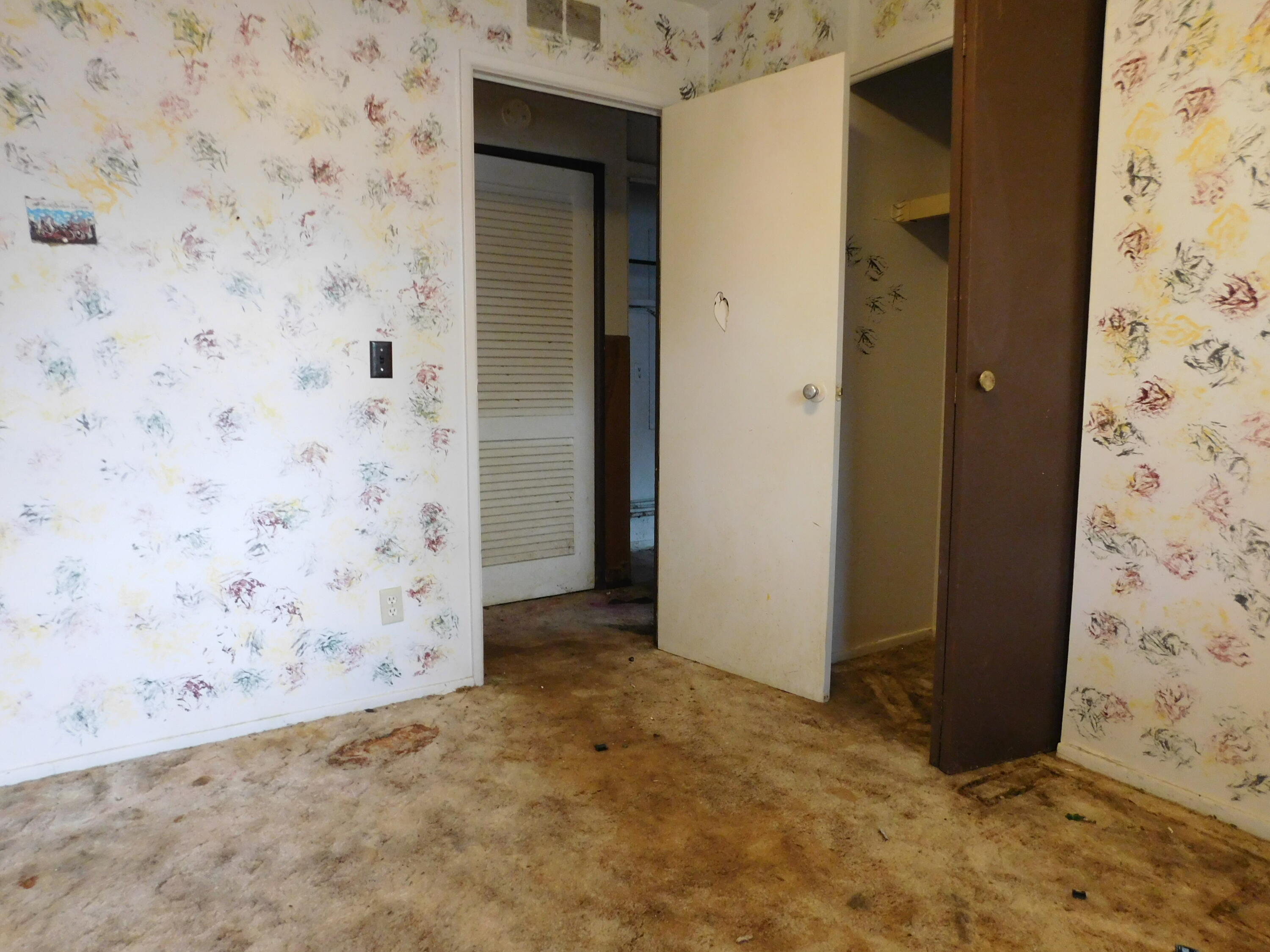 1504 Fulkerson Road Niles, MI 49120 - Photo 8 of 21 DSCN7864