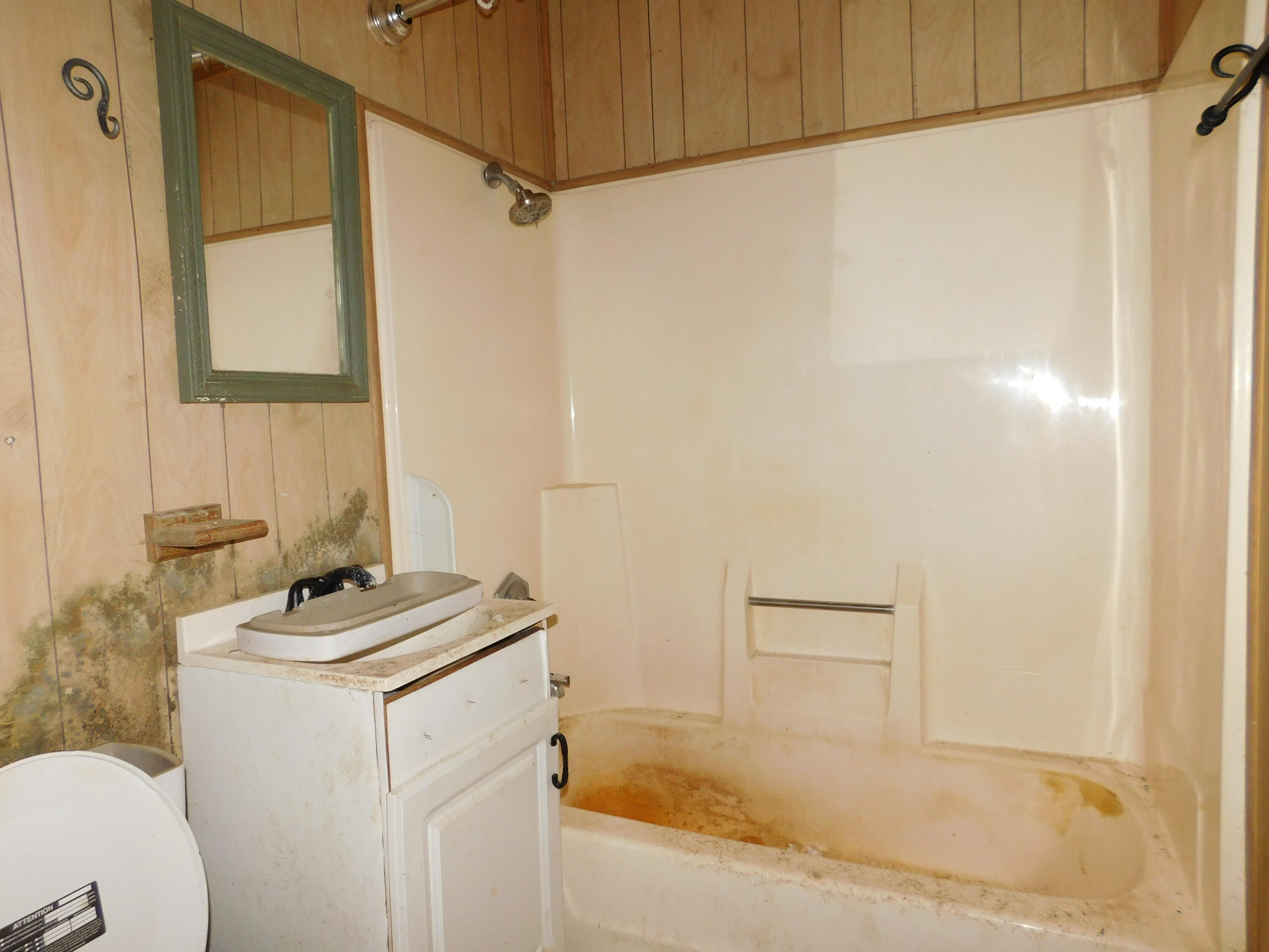 1504 Fulkerson Road Niles, MI 49120 - Photo 10 of 21 DSCN7867