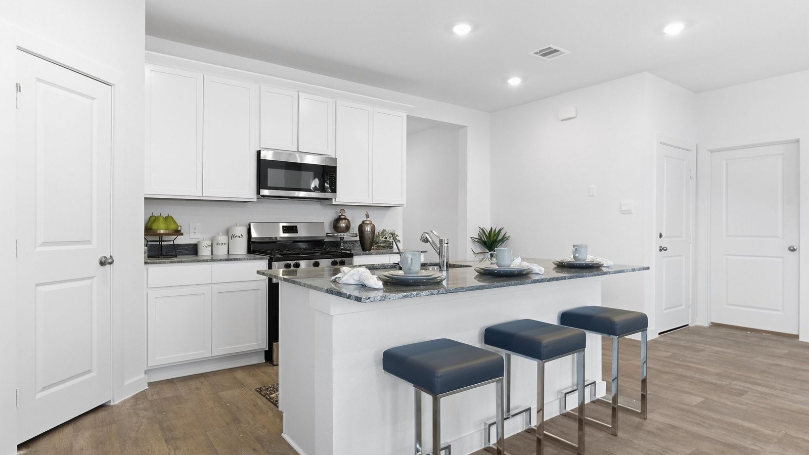 6110 Cherry Mdws Street Rosenberg, TX 77469 - Photo 10 of 45 *Images and 3D tour are for illustration only and options may vary from home as built.