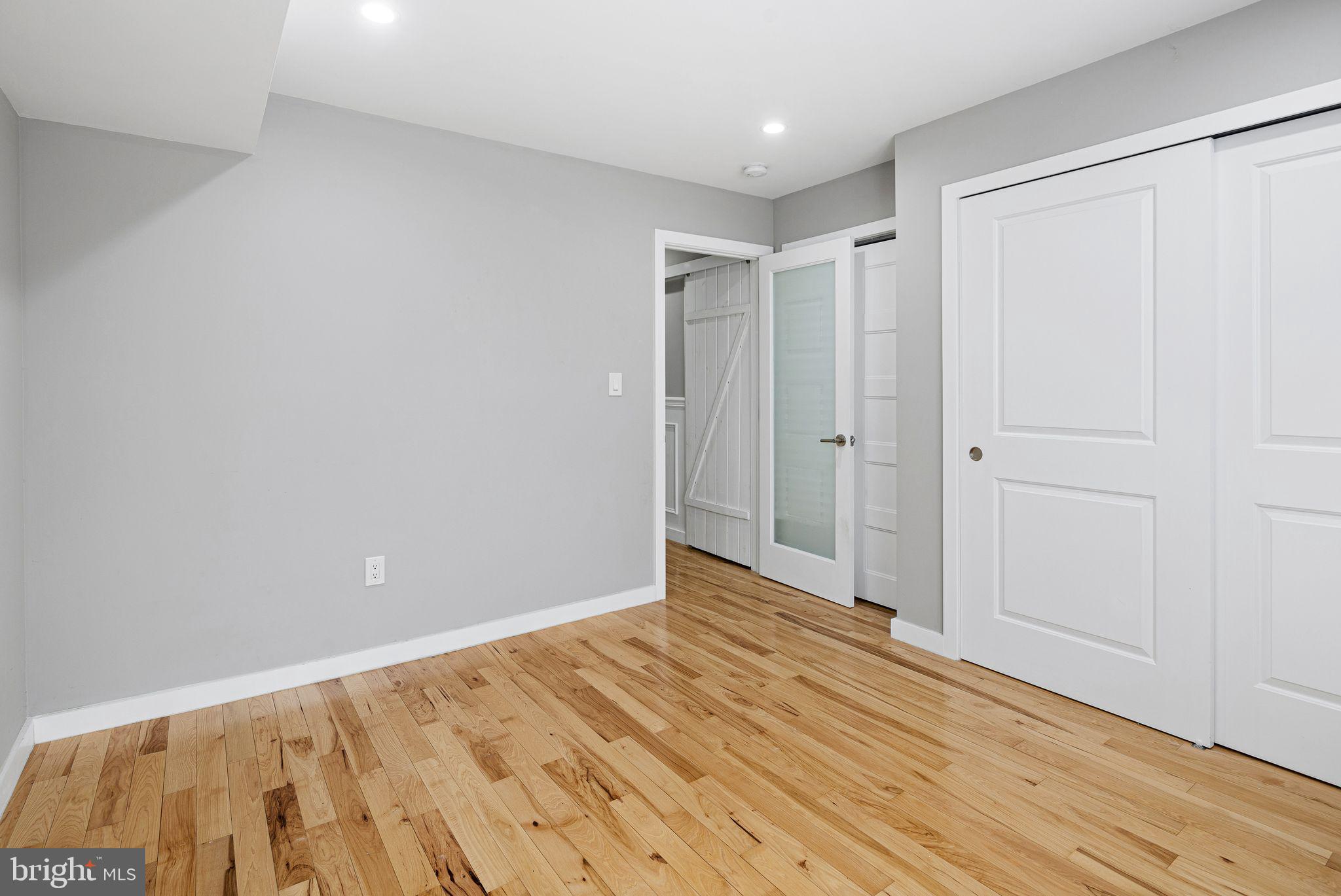 126 Tasker Street Philadelphia, PA 19148 - Photo 12 of 30 rear bedroom