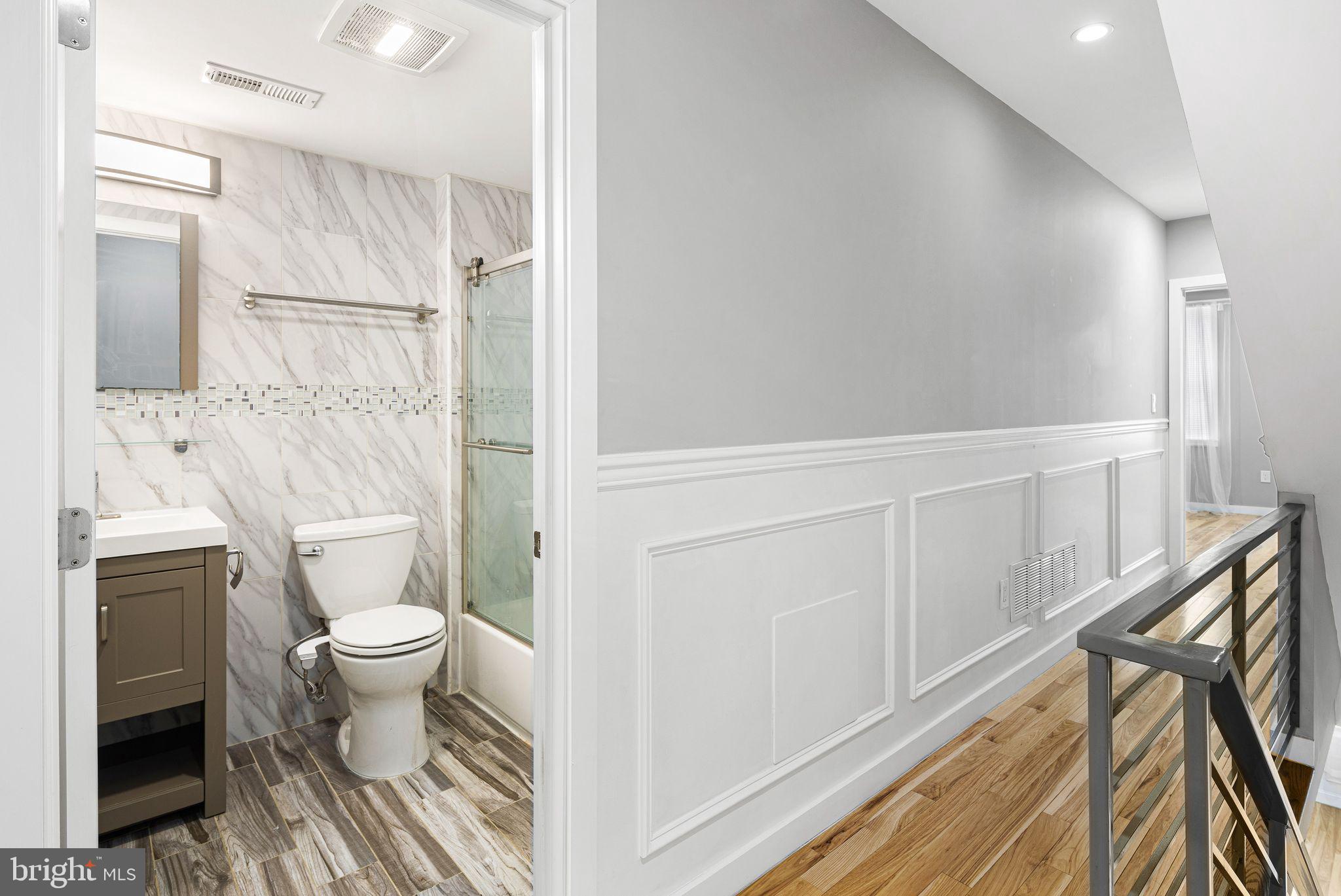 126 Tasker Street Philadelphia, PA 19148 - Photo 16 of 30 hall bath