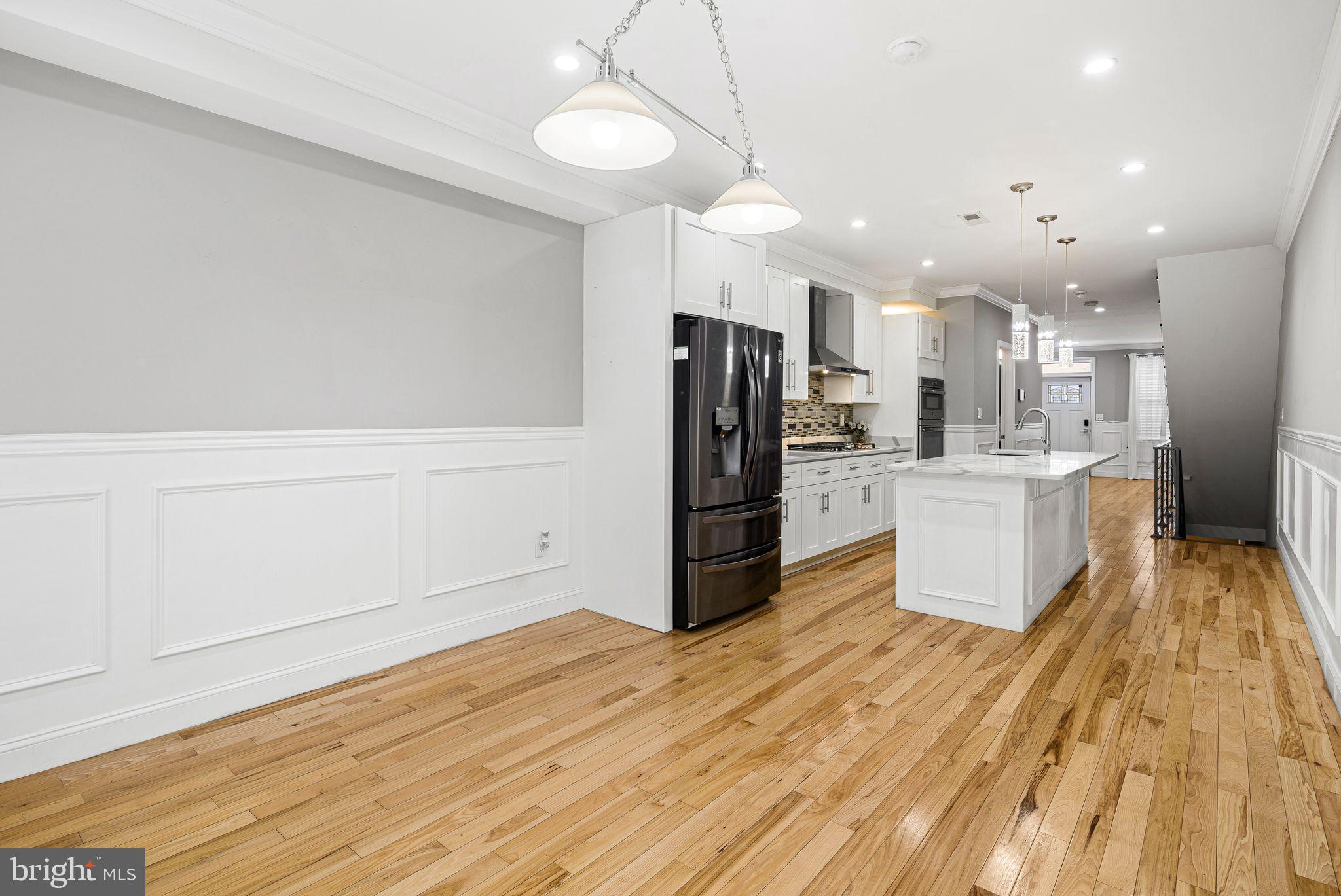 126 Tasker Street Philadelphia, PA 19148 - Photo 6 of 30 rear dining area