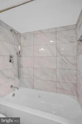 $2,000 | 1102 Carroll Street, Baltimore, MD 21230