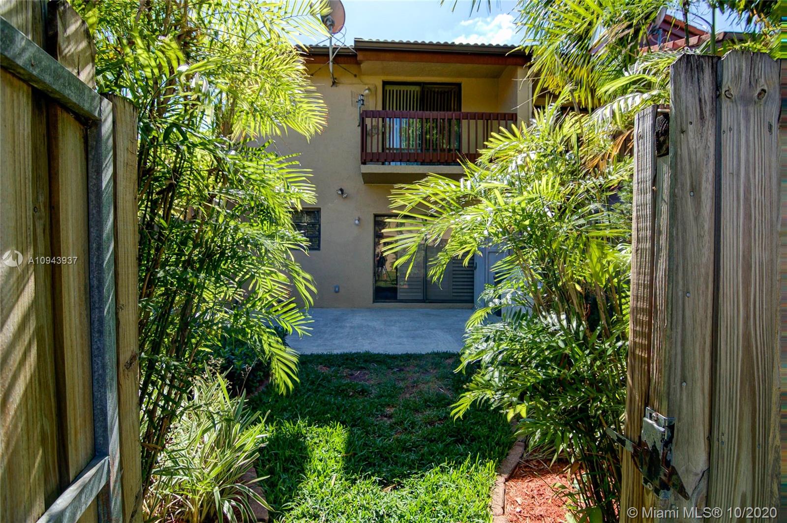 5917 Southwest 133rd Place Miami, FL 33183 - Photo 14 of 16