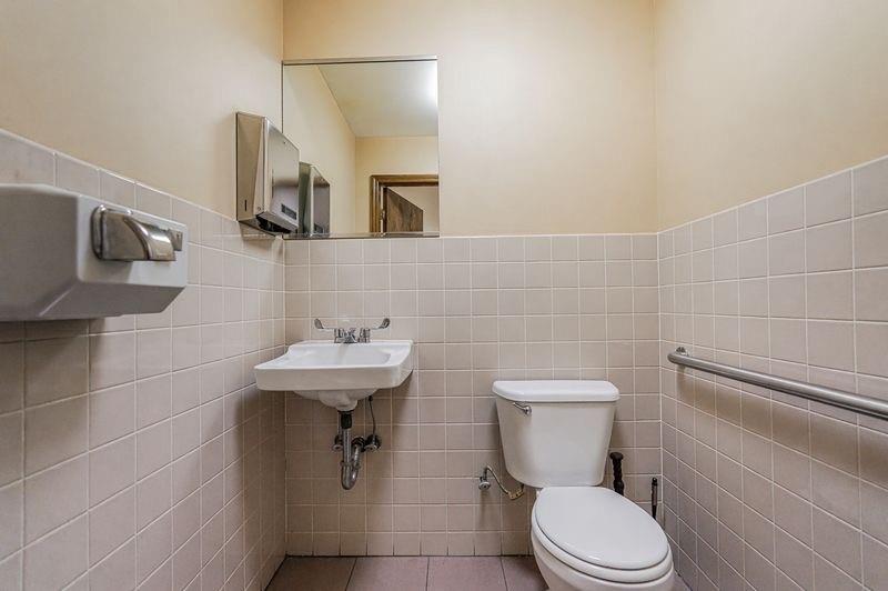 648 Bay Ridge Parkway Brooklyn, NY 11209 - Photo 10 of 31