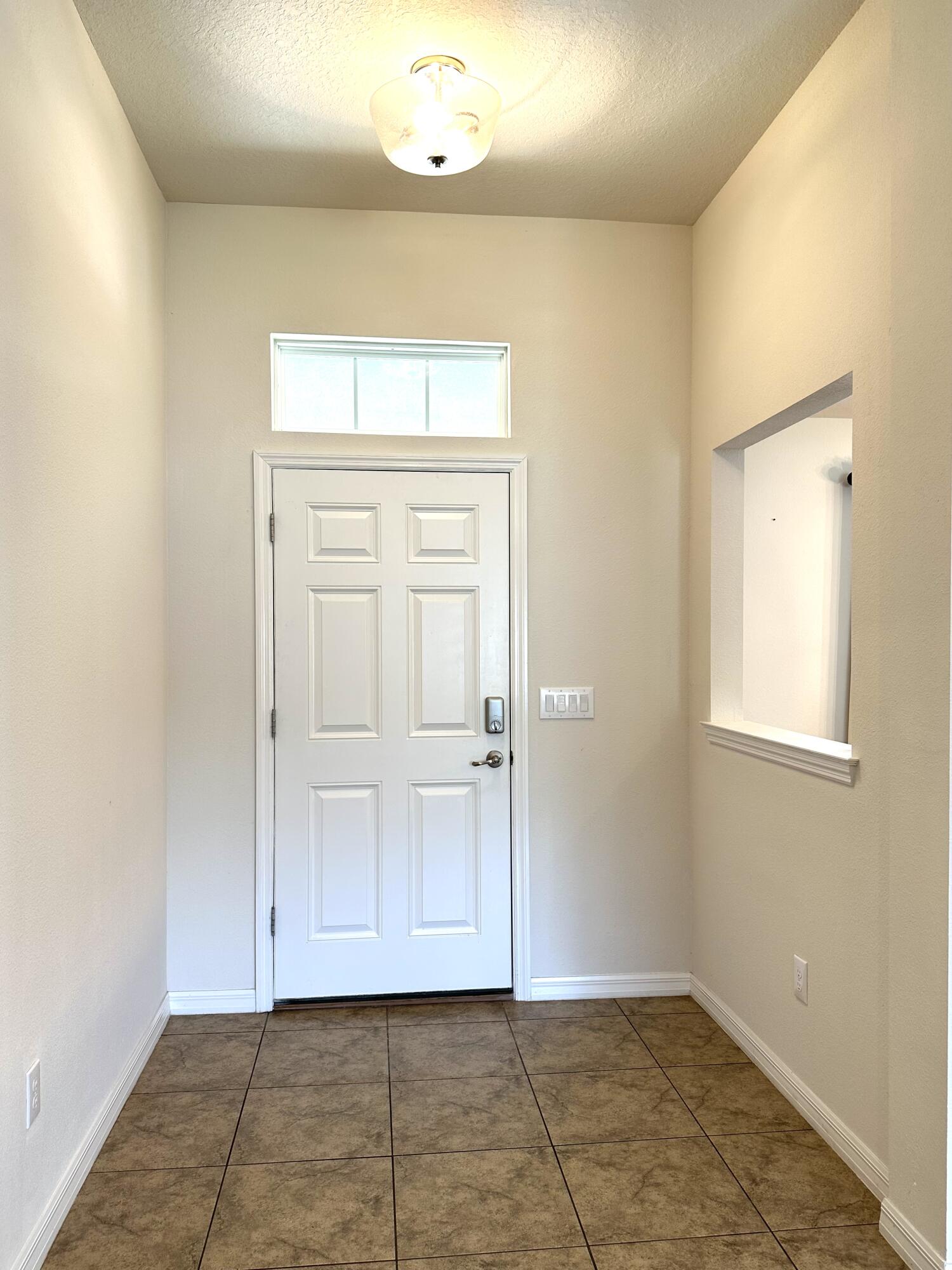 15211 Southwest 65th Ter Road Ocala, FL 34473 - Photo 21 of 22 Foyer