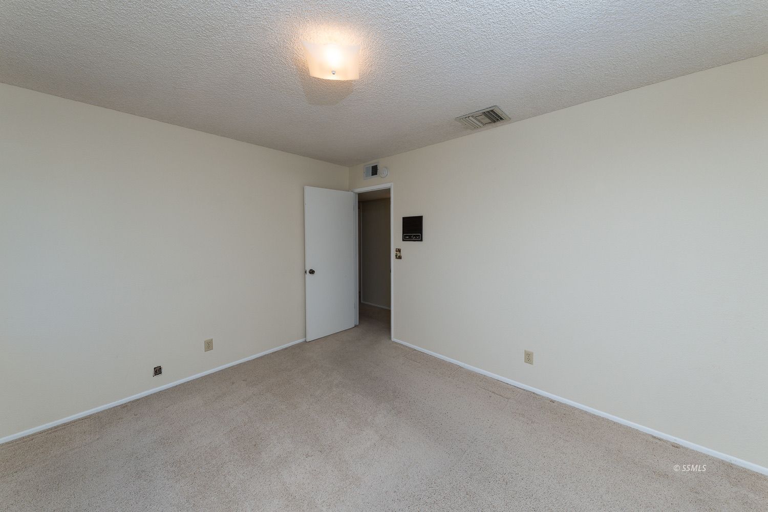 539 West Wasp Avenue Ridgecrest, CA 93555 - Photo 19 of 47