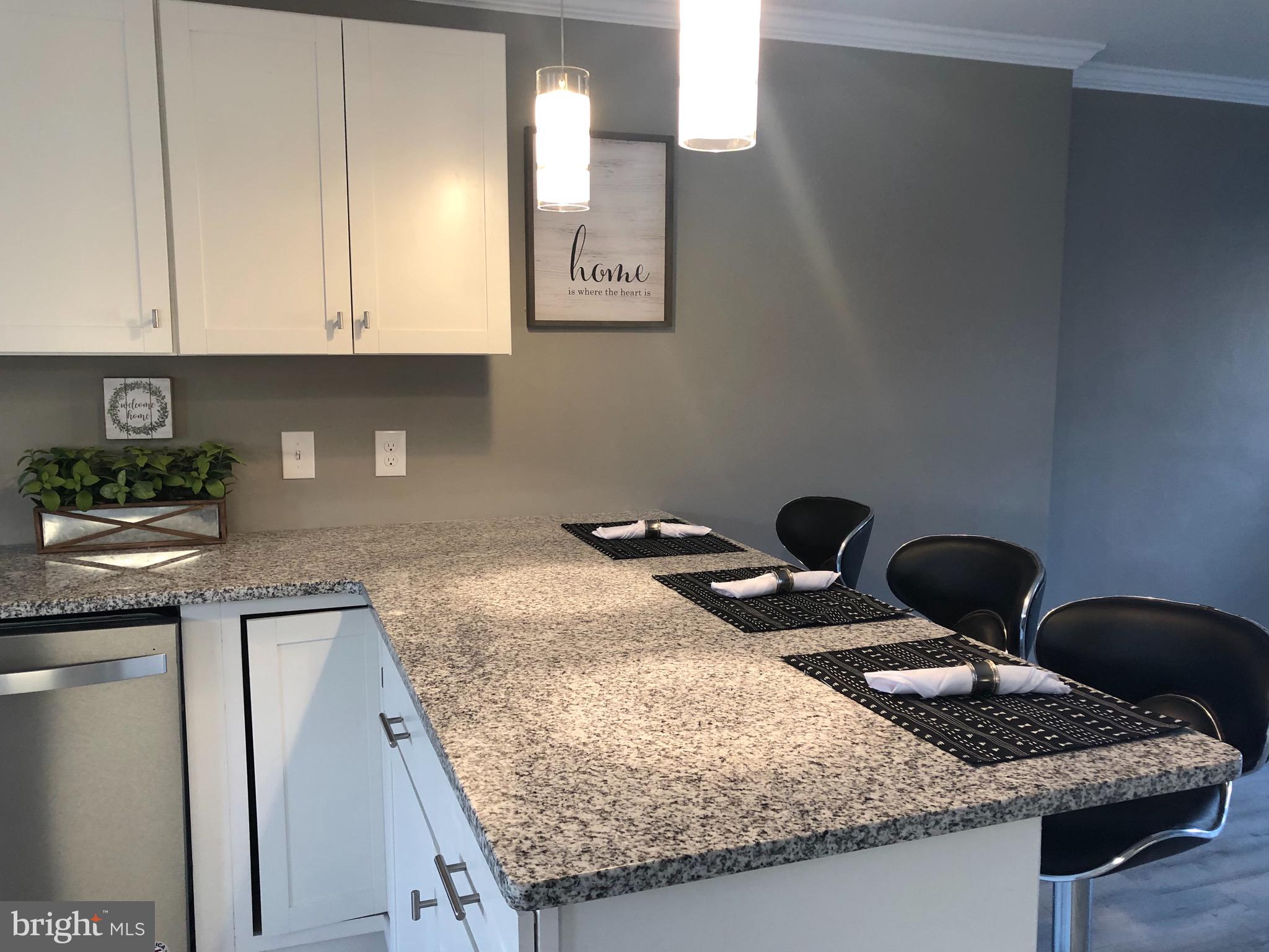 954 Grant Road Folcroft, PA 19032 - Photo 11 of 38 Kitchen
