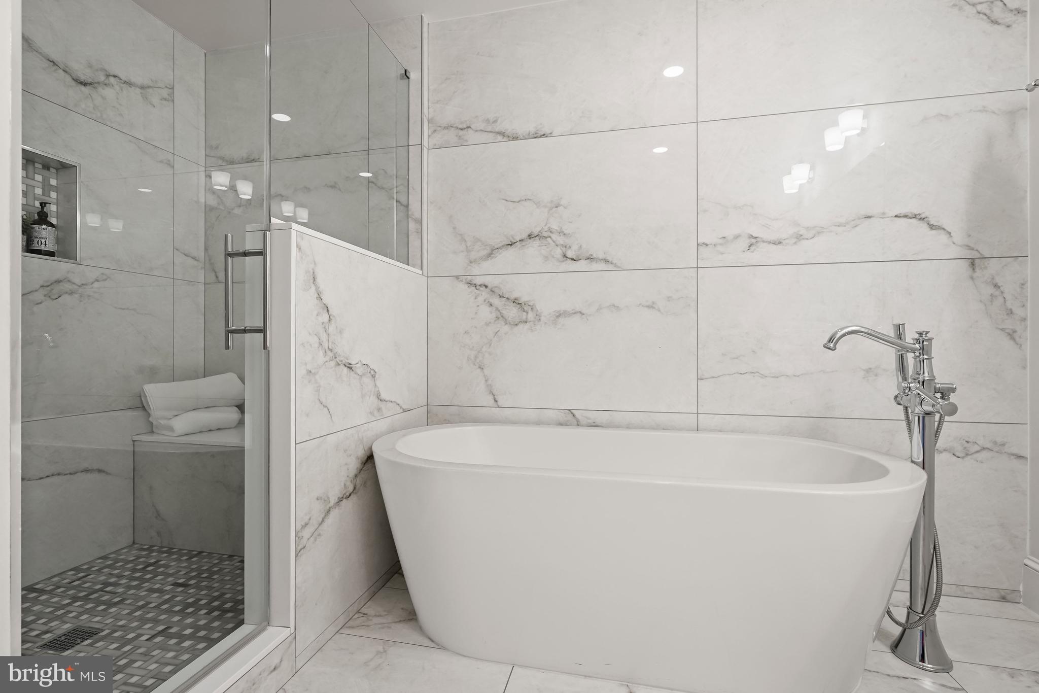 3719 R Street Northwest Washington, DC 20007 - Photo 18 of 45 Upper level 2 Primary Bath