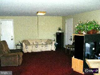 1409 Highpoint Road Coopersburg, PA 18036 - Photo 4 of 5 Gallery Image 4