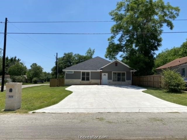 509 East Pruitt Street Bryan, TX 77803 - Photo 2 of 29