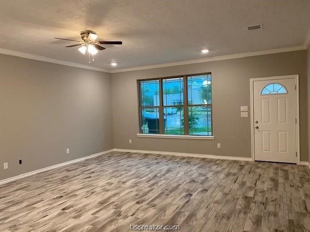 509 East Pruitt Street Bryan, TX 77803 - Photo 5 of 29