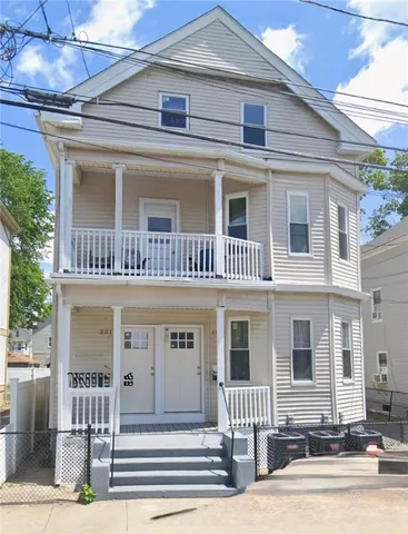 $2,100 | 199 Waldo Street, Unit 3, Providence, RI 02909