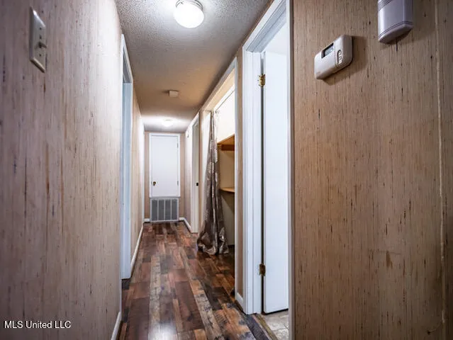 $265,000 | 209 Musgrove Road, Batesville, MS 38606