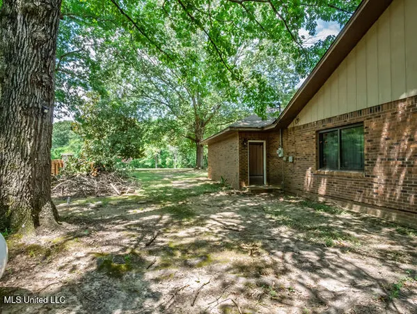 $249,900 | 209 Musgrove Road, Batesville, MS 38606