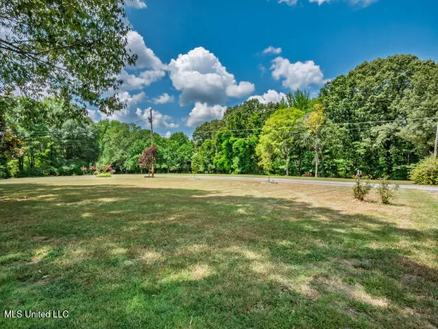 $265,000 | 209 Musgrove Road, Batesville, MS 38606