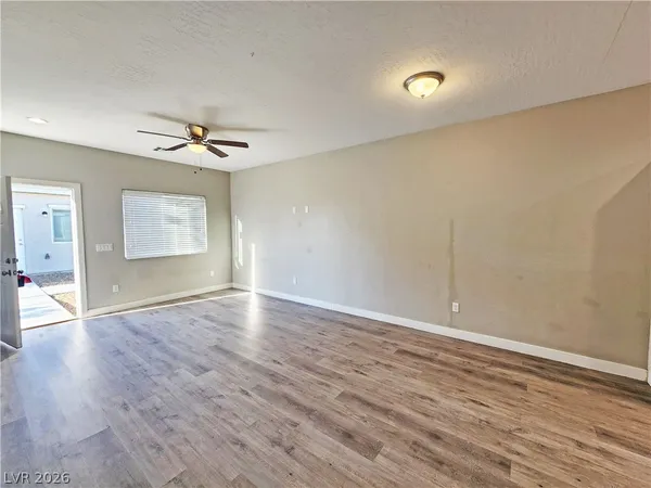 $1,290 | 1121 Sixshooter Avenue, Unit 2, Pahrump, NV 89048