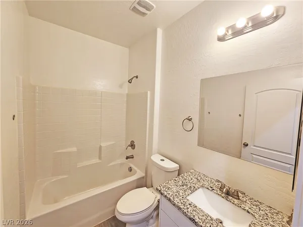 $1,290 | 1121 Sixshooter Avenue, Unit 2, Pahrump, NV 89048