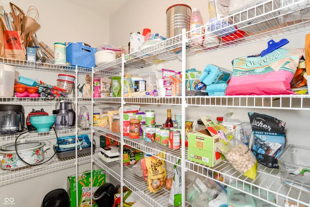 $375,000 | 1908 Porter Drive, Franklin, IN 46131