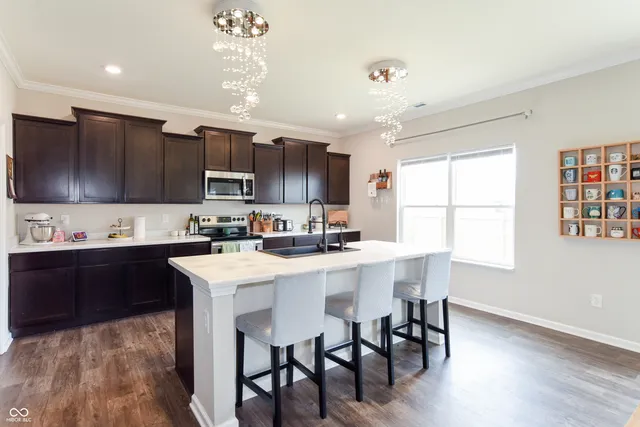 $375,000 | 1908 Porter Drive, Franklin, IN 46131