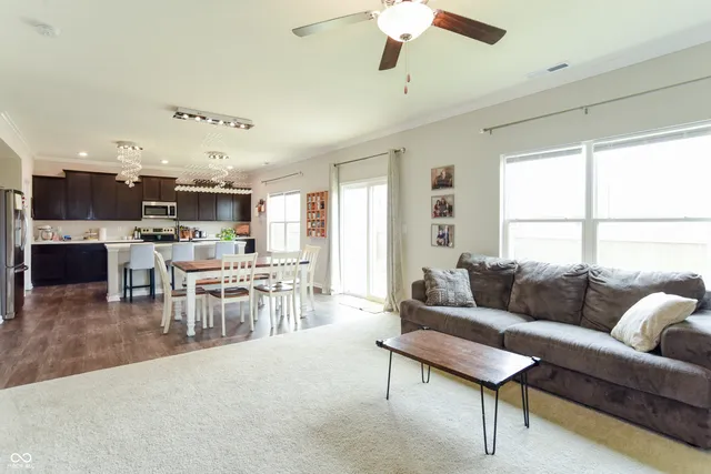 $375,000 | 1908 Porter Drive, Franklin, IN 46131