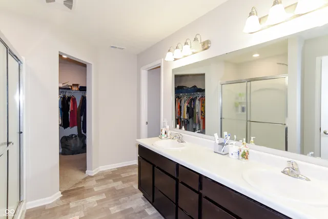 $375,000 | 1908 Porter Drive, Franklin, IN 46131