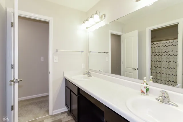 $375,000 | 1908 Porter Drive, Franklin, IN 46131