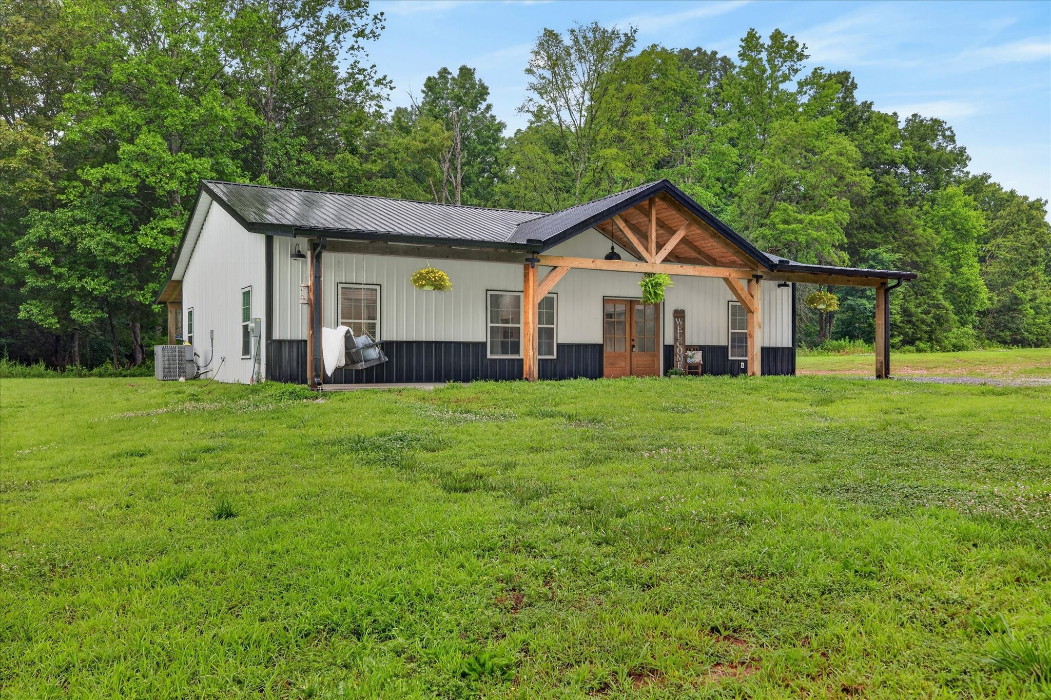 181 Hayes Ridge Road Indian Mound, TN 37079 - Photo 3 of 35