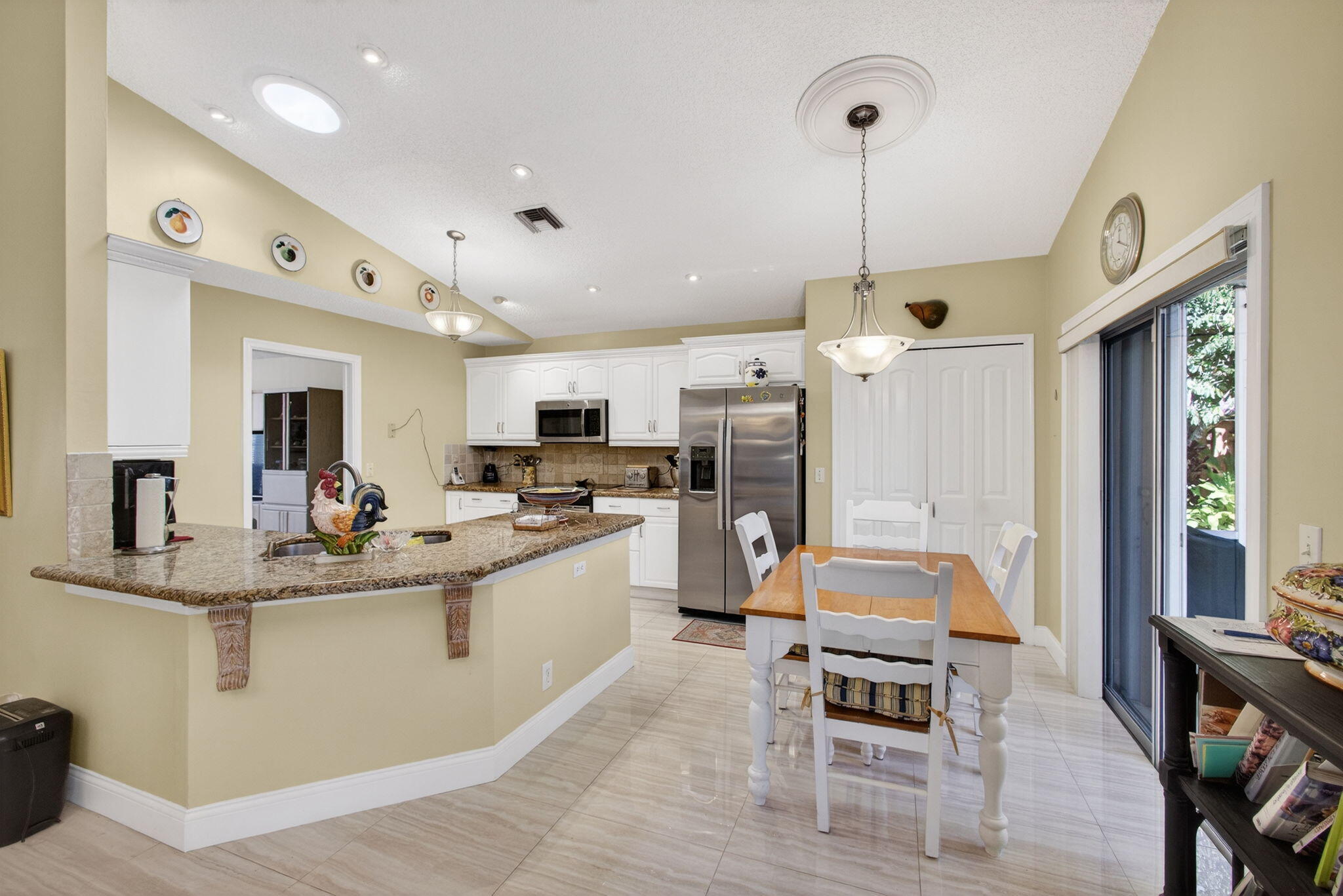 151 St Michaels Court Jupiter, FL 33458 - Photo 13 of 62 Breakfast Areas