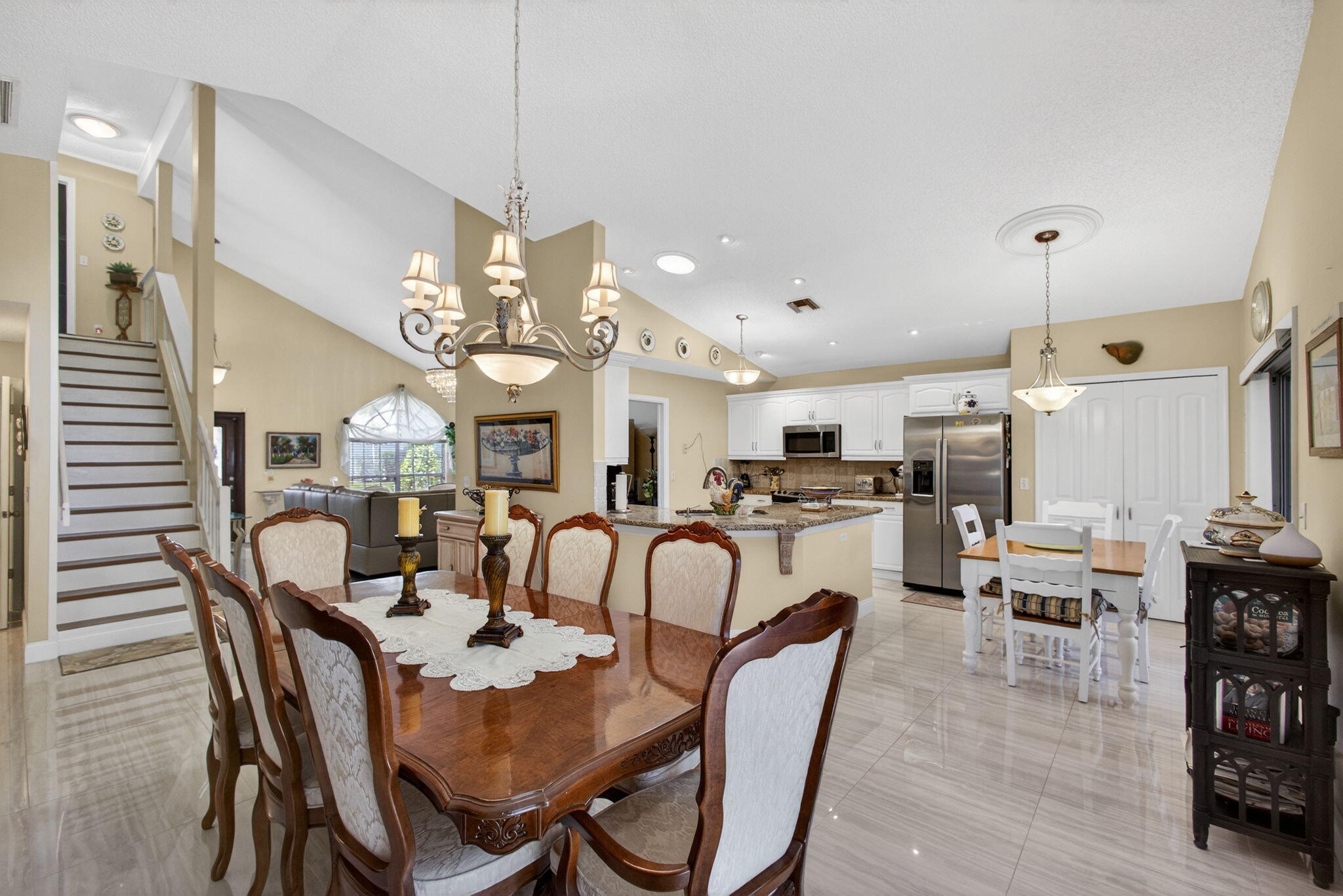 151 St Michaels Court Jupiter, FL 33458 - Photo 17 of 62 Dining Room