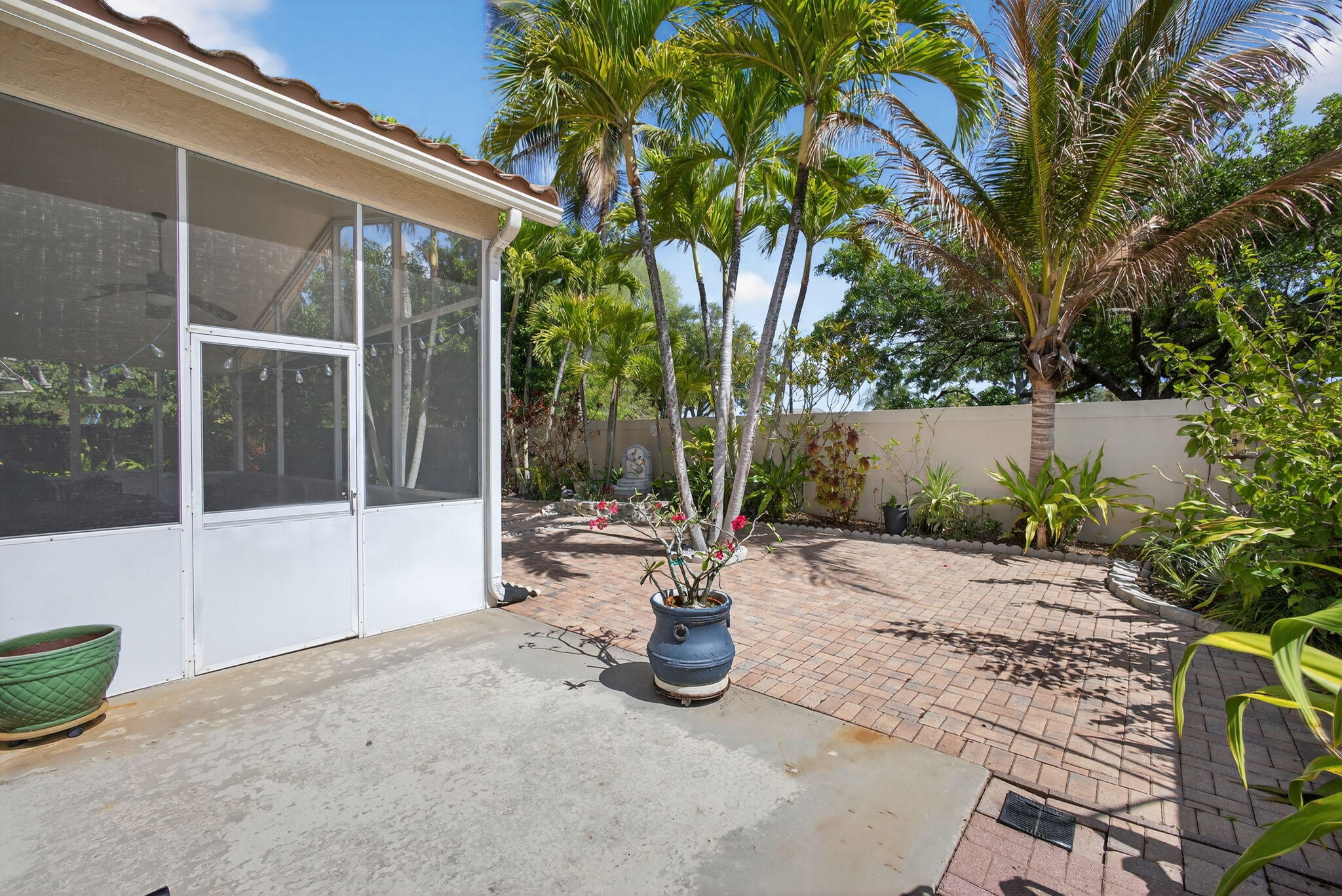 151 St Michaels Court Jupiter, FL 33458 - Photo 49 of 62 Backyard