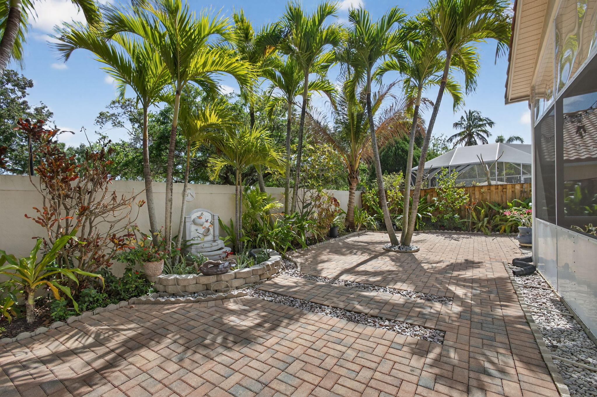 151 St Michaels Court Jupiter, FL 33458 - Photo 56 of 62 Backyard