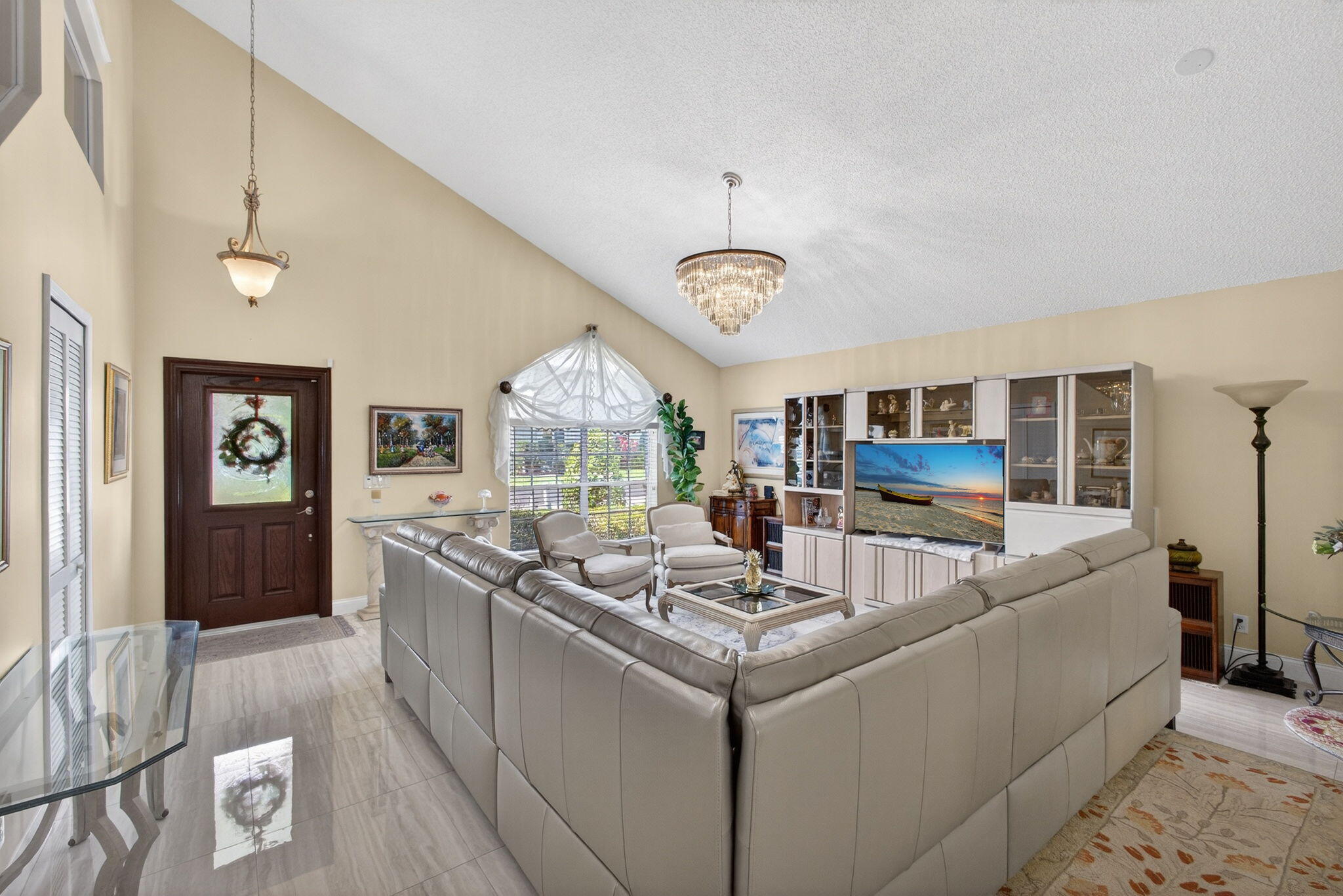 151 St Michaels Court Jupiter, FL 33458 - Photo 7 of 62 Living Room