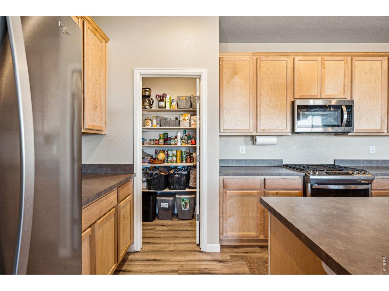 376 Country Road Berthoud, CO 80513 - Photo 8 of 33 Large walk in pantry