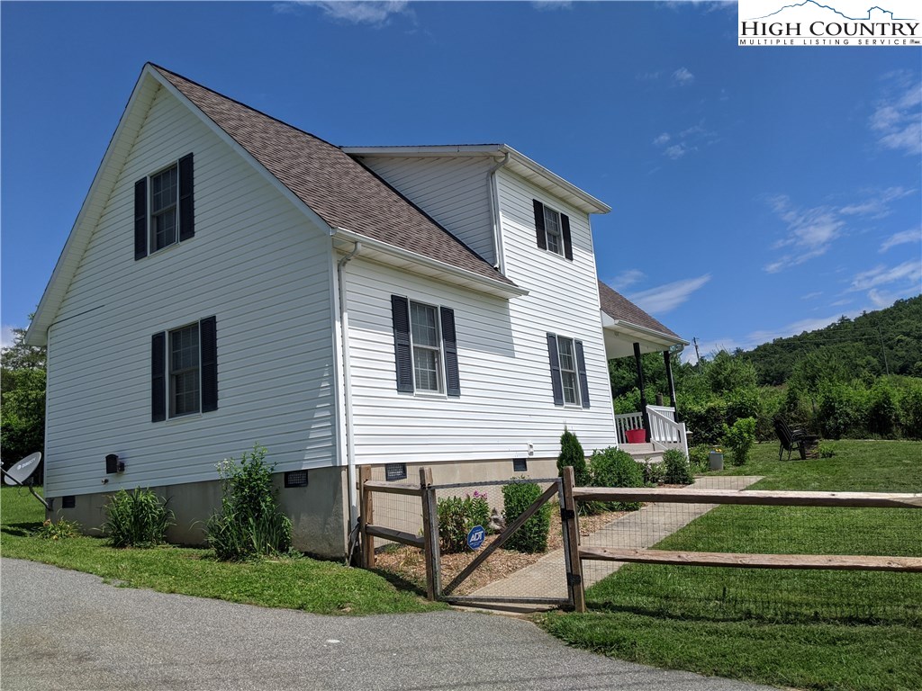 131 Access Road Deep Gap, NC 28618 - Photo 23 of 23