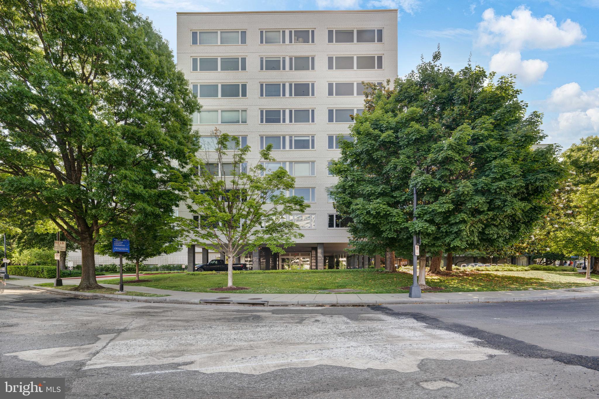 2475 Virginia Avenue Northwest, Unit 701, Washington, DC 20037 Compass