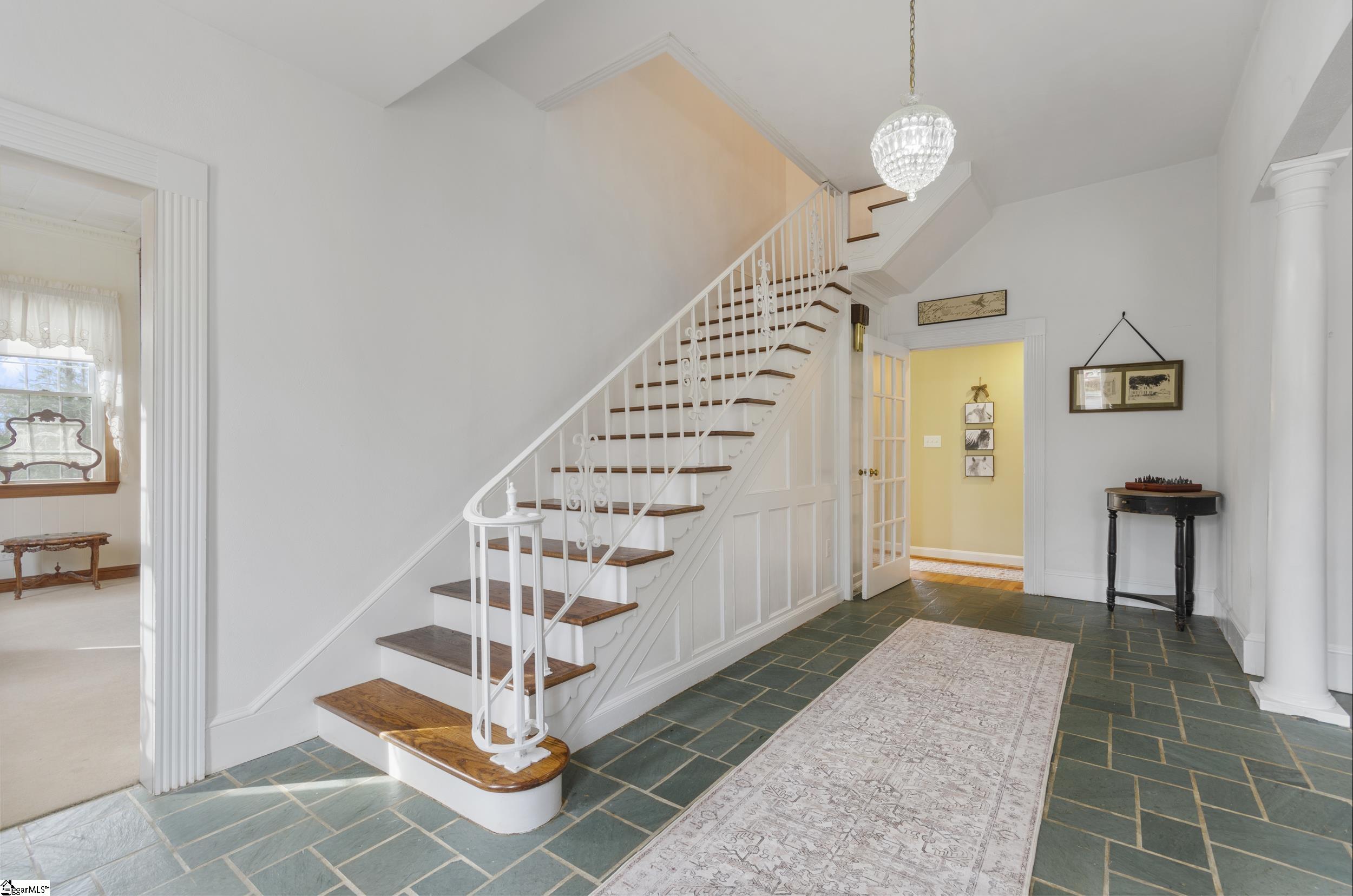 649 Oaklawn Road Simpsonville, SC 29680 - Photo 4 of 50