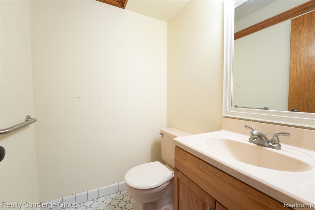 5412 Prairie View Brighton, MI 48116 - Photo 11 of 27